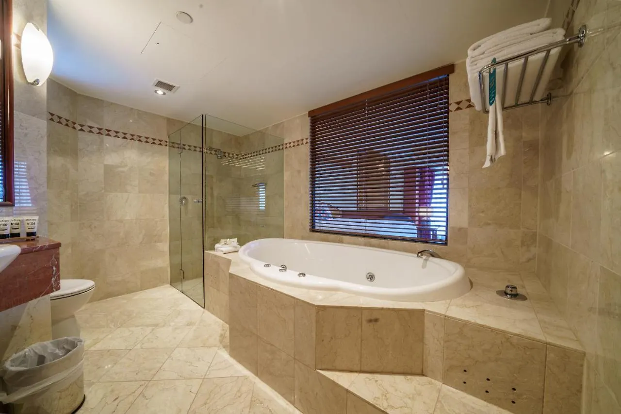 Arkaba Hotel Аделаида 4*,