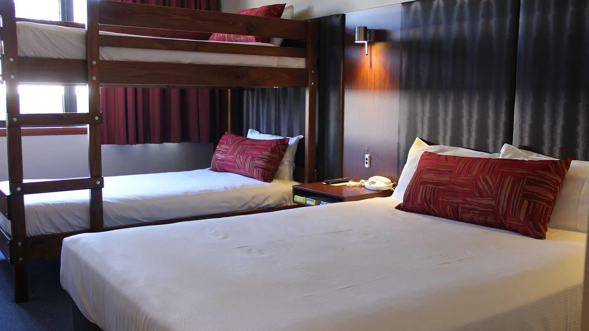 Arkaba Hotel Аделаида