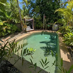 the-villas-palm-cove.queenslandhotels.net/